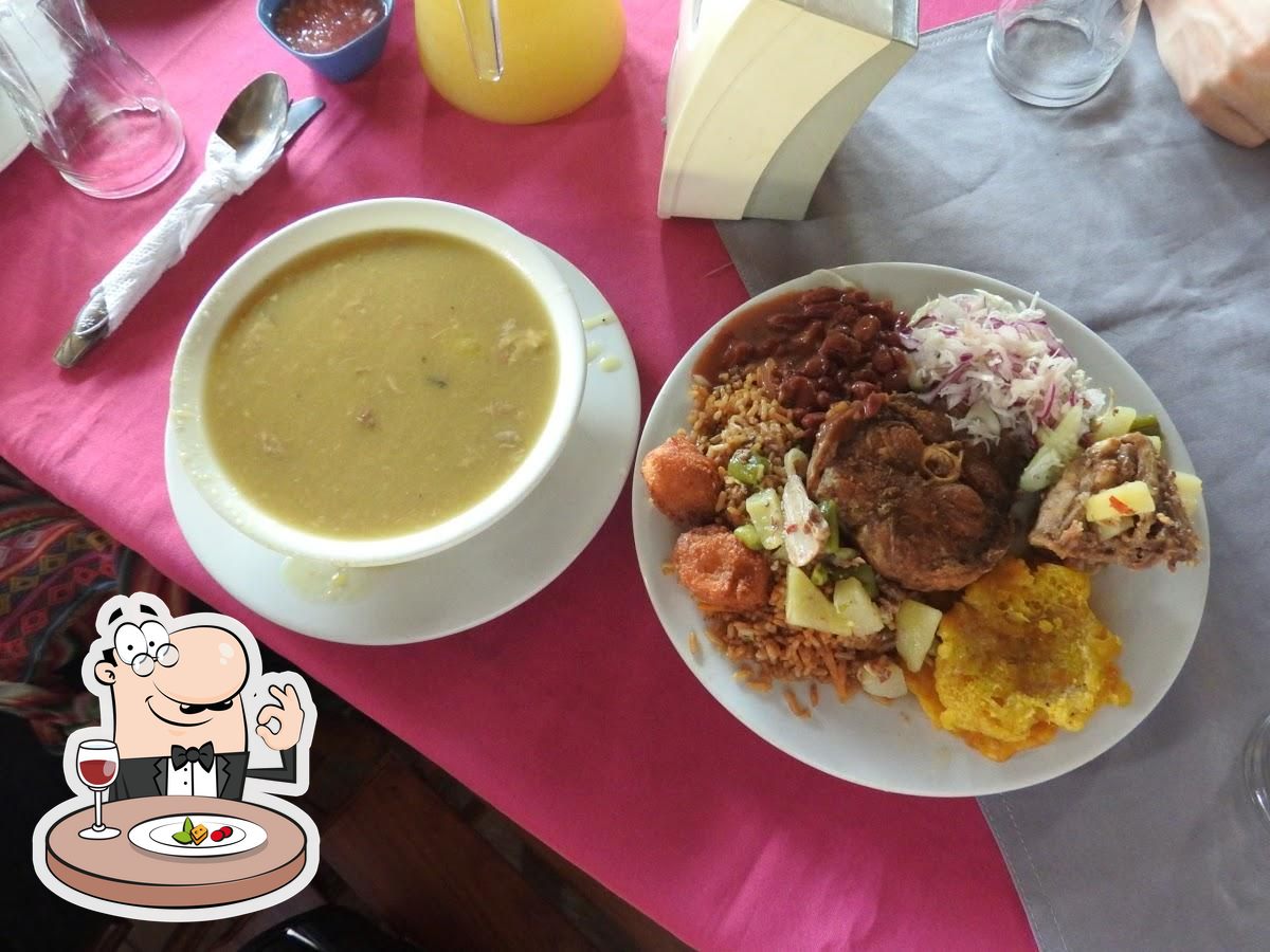 Typical Amazon meal included in the 4 day tour